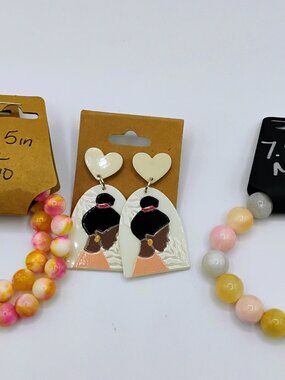Earrings x 3 beaded gemstone bracelet set - new condition
